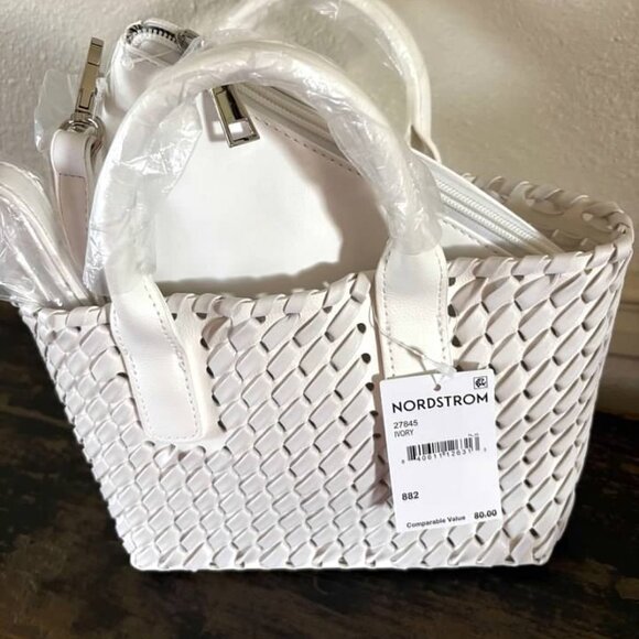 Urban Expressions Handbags - Urban Expressions Woven Tote & Pouch-NWT